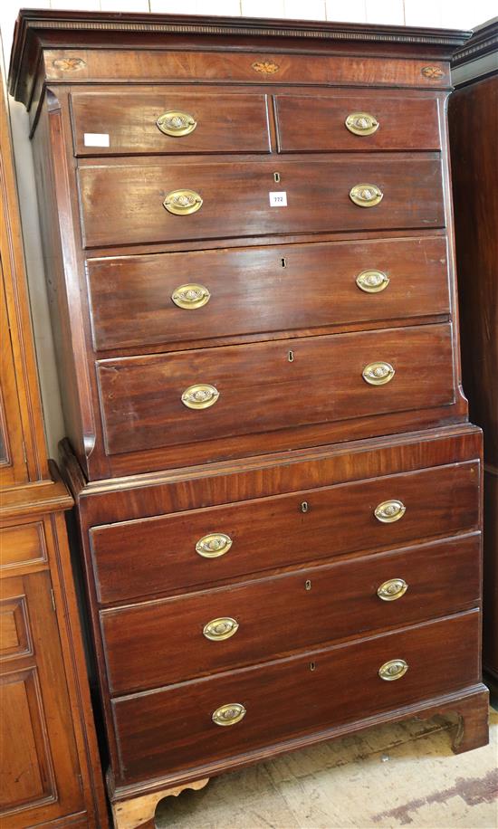 Georgian mahogany chest on chest(-)